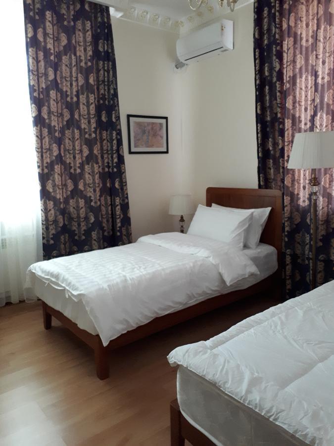 KOK-ART Hotel Jalal-Abad Exterior foto